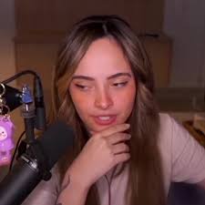 un poquito de vicky hablando de rivers #riversgg #riversggclips  #vickypalami #vickypalamiclips #raquelchaw