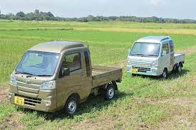 スズキ スーパーキャリイ vs ダイハツ ハイゼットトラックジャンボ どっちが買い 徹底比較 画像ギャラリー no 37 徹底比較 人気新型車比較2021年 mota モンスタートラック 新型車 ダイハツ