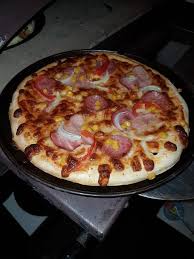 Alege oricare 2 pizza cu blat crocant de 32 cm din meniu pizza porto baia mare. Croc Pizza Home Baia Mare Menu Prices Restaurant Reviews Facebook