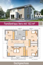Familienhaus Vero Satteldach Mit Flacher Dachneigung Familienhaus Familien Haus Haus