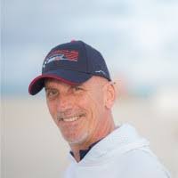 Shawn Dahlen's Instagram, Twitter & Facebook