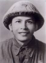 Giao Blog: Du lãng dọc bãi sông Hồng, gặp thủ bút dâng lên Thánh Mẫu của  thượng thư Tôn Thất Quảng