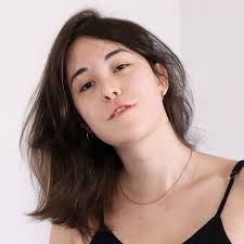 Mọi thứ được sinh ra từ một cái gì đó chết đi", ghi chú Duncan trong một  khoảnh khắc đặc biệt rơi nước mắt của Lavender, Hyacinth, Violet, Yew, vở  kịch đầu