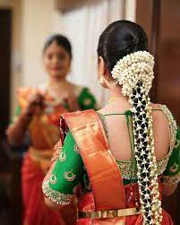 Pin By Vanaja Reddy On Jadai Billai Malai Crown Corsage N Hand Bouquet Bridal Hairstyle Indian Wedding Bridal Hair Decorations South Indian Bride Hairstyle