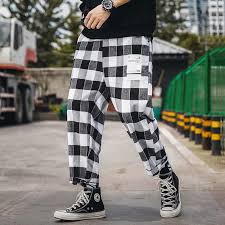 July 16, 2020 admin 0 comments celana, kotak, ootd. Celana Panjang Pria Motif Kotak Kotak Warna Hitam Dan Putih Gaya Sporty Kasual Shopee Indonesia