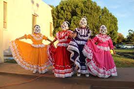 Day of the dead dresses traditional. Celebrate Dia De Los Muertos At These D Fw Fests