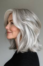 24 Stunning Layered Hairstyles for Women Over 50 in 2025