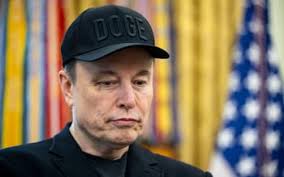 Cunard sculpture competition