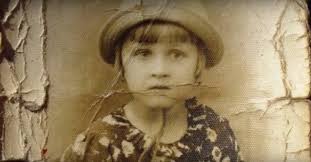 La niña vidente del Triunfo Esta leyenda de Baja California Sur comienza  con el nacimiento de una niña, un día de Diciembre de 1934, era una bebe  hermosa, rubia y de ojos