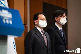 아들 바보, 폭군 하데스 루버몬트 공작에게 딱 걸리고 말았다. Oudyenuk9fzhxm