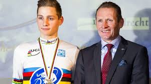Jun 27, 2021 · van der poel, whose father adrie wore the yellow jersey for a day in the 1984 edition of the race, attacked on the first circuit and picked them up, risking burning up too much fuel for the final. Adrie Van Der Poel Over Zijn Zoon Dit Wk Is Voor Mathieu Niet Meer Dan Een Koers Sportnieuws