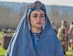 dirilis ertugrul dizisinin guclu kadin karakteri halime sultan dan stil ilhami kadin stil stil ilhami