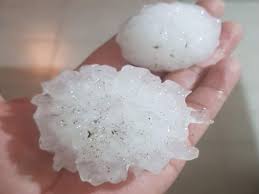 Uma chuva de granizo a hailstorm. Sabias Que Los Granizos Pueden Alcanzar Un Tamano Extraordinario