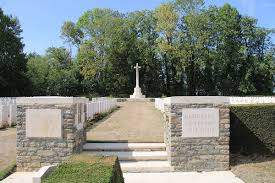 Villers-Faucon Communal Cemetery and ...