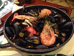 Moules Et Fruits De Mer A La Plancha Picture Of Leon De Bruxelles Paris Tripadvisor