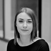 Rebecca Wadsworth's Instagram, Twitter & Facebook