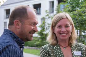 Kompetenz, Charme und Empathie