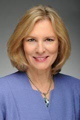 Andrea Zahn's Instagram, Twitter & Facebook