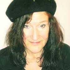 Daphne Swann's Instagram, Twitter & Facebook