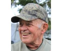 Richard Getchell's Instagram, Twitter & Facebook