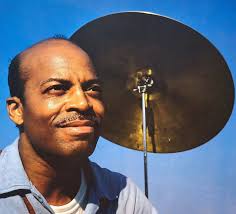 📷☀️🌊🏖The Jazz Library presents Summer Selection N°2. Photographs from  the 1960 journey through the United States by William Claxton. Enjoy! 1 &  2. A Sunday jam session at Terry Gibb´s house. Next