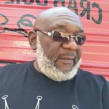 Floyd Zwiers's Instagram, Twitter & Facebook