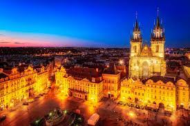 Das deutschsprachige informationsportal aus prag: Die Lichter Des Altstadter Ring Prag Tschechien Foto Von Nico Trinkhaus