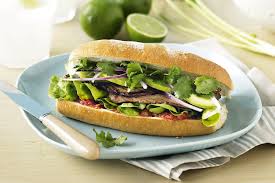 MEXICAN BEEF SANDWICH