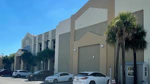 © 2021 apl apollo | all rights reserved. Apollo Group Sells Miami Dade Headquarters Warehouse To Ivy Realty South Florida Business Journal
