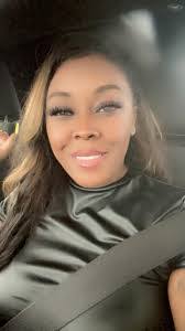 Kayla Dee's Instagram, Twitter & Facebook