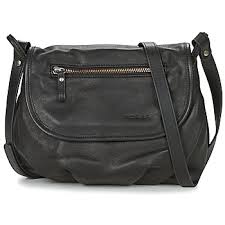 Economisez avec notre option de livraison gratuite. Sac Bandouliere Femme Soldes Sur Un Grand Choix De Besaces Sacs Bandouliere Livraison Gratuite Spartoo