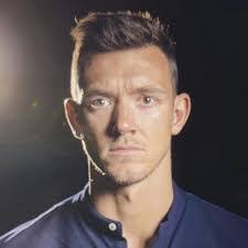 Tom Crump's Instagram, Twitter & Facebook