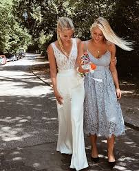 Realbride In Two Pieces Hochzeit Kleid Standesamt Kleid Standesamt Braut Kleider Hochzeit