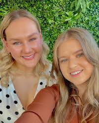 Amy Veenstra (@veenstraamy) • Instagram photos and videos