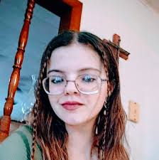 Any places where I can buy fresh seafood?