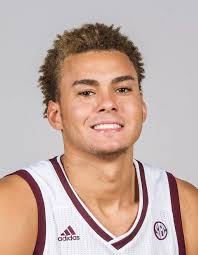 Davis, Hogg & Williams Recognized as Preseason National Award Candidates