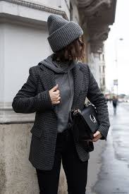 From easy and simple basic beanies and chunky knit hat patterns to fancy intricate cables and bobble hats! 15 Trendy Hats For Fall Winter 2020 2021 Styleoholic