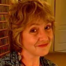 Eve Lindi (@lindieve)