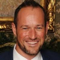 Chris Slavin's Instagram, Twitter & Facebook