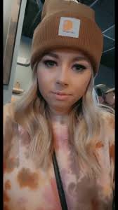 Kallie Owen's Instagram, Twitter & Facebook