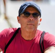 Ator de Mad Men vai protagonizar comédia