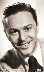 Vincent Winter: Movies, TV, and Bio