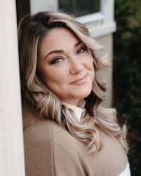 ✨MEET THE OWNER✨ Meet Pamela Bogart, the heart and soul behind Leave It To  Bee, LLC 🐝 Her Jersey roots, entrepreneurial drive, and family-first  mindset are the secret ingredients to her marketing