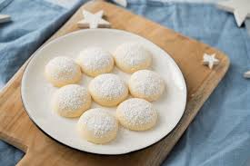 Butterwolkchen Zarte Kekse Die Auf Der Zunge Zergehen Und Suchtig Machen Einfach Malene Rezept Kekse Backen Rezept Platzchen Backen Rezepte Rezept Kekse