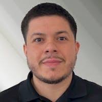 Dustin Hightower's Instagram, Twitter & Facebook