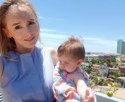Hair loss during breastfeeding can also be avoided by working from the inside. Biotin For Hair Loss While Breastfeeding The Expater
