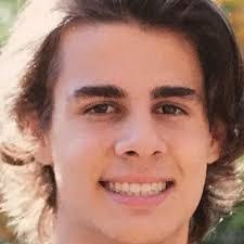 Noah Long's Instagram, Twitter & Facebook