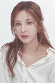 Seohyun loves sweet potato so much that she claimed she'd pick sweet potatoes over male. Seohyun 2021 Season S Greeting Manuth Chek S Soshi Site