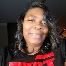 Paula King's Instagram, Twitter & Facebook