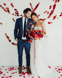 Browse david's bridal collection of white wedding dresses in short & long styles that you'll love! Red And White Wedding Colors Romantic And Bold Inspirational Ideas